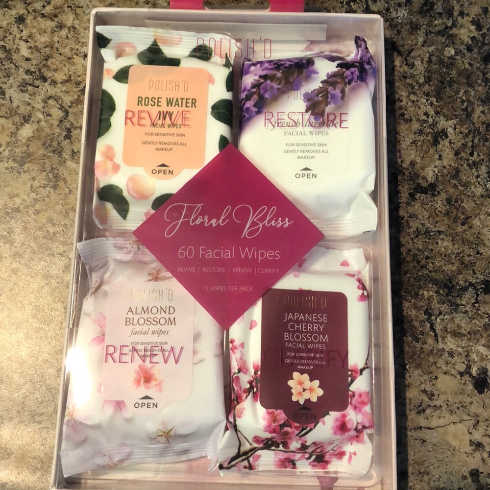 Floral Bliss Facial Wipes